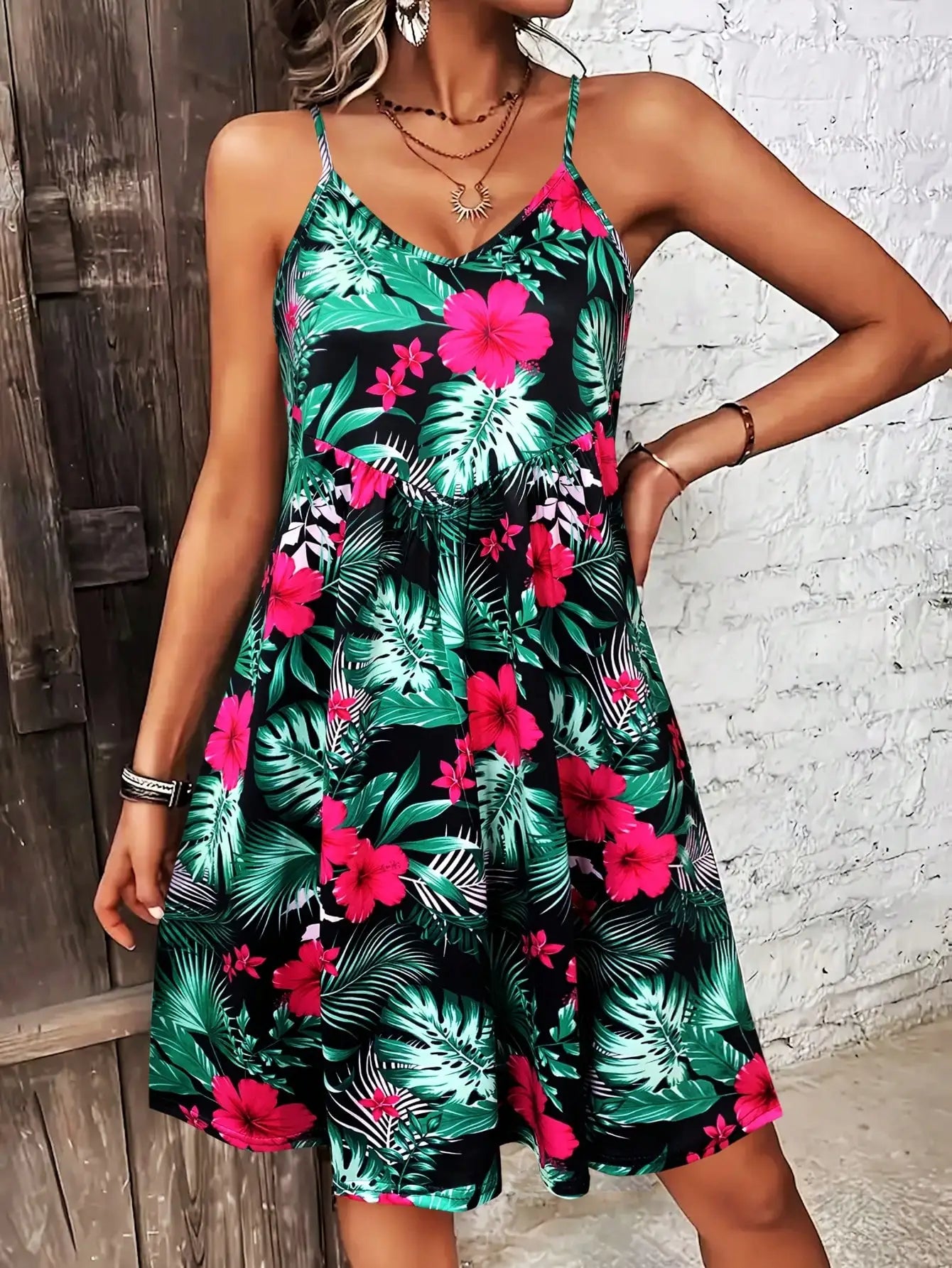 Women’s Summer Vacation Boho Dress – V-Neck Spaghetti Strap Sundress